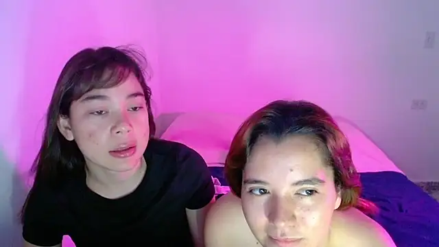 Snapshot of Gretten_wright chatting on 10/31/25, 04:30 Gretten wright online show from 10/31/25, 04:30