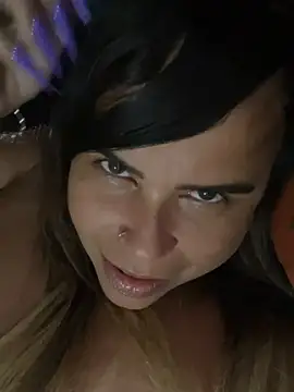 Snapshot of pimenta_gaby chatting on 12/13/24, 12:42 pimenta gaby online show from 12/13/24, 12:42