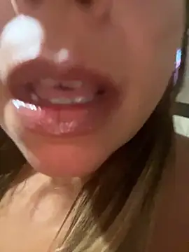 Snapshot of pimenta_gaby chatting on 01/11/25, 01:53 pimenta gaby online show from 01/11/25, 01:53