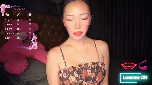 Jasmine Elcock online show from 02/02/26, 05:44