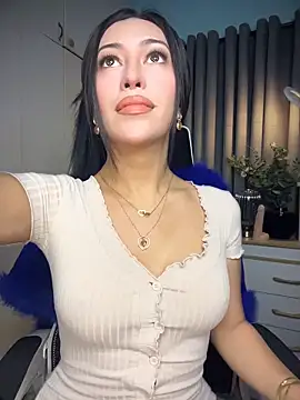 Jasmine Elcock online show from 05/07/26, 09:42