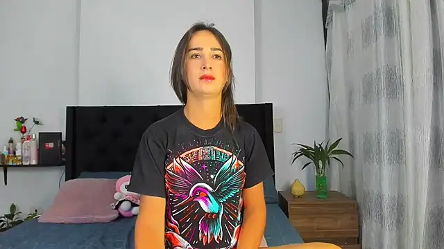 Snapshot of AndreaStivens chatting on 10/03/25, 08:55 AndreaStivens online show from 10/03/25, 08:55