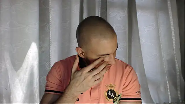 Armando 2002 online show from 09/20/25, 05:47