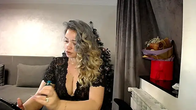 Claire95  online show from 12/24/24, 05:38