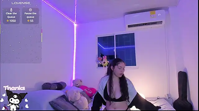 MollyG18 online show from 02/02/25, 06:48
