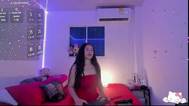 MollyG18 online show from 03/08/25, 01:39