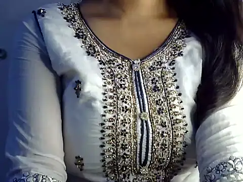 Snapshot of SiaraSiyA chatting on 11/02/25, 06:21 SiaraSiyA online show from 11/02/25, 06:21