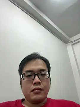 Snapshot of ZhungChang106 chatting on 06/17/26, 07:37 ZhungChang106 online show from 06/17/26, 07:37