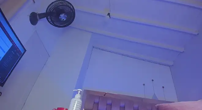 Snapshot of swt-booty chatting on 01/07/25, 09:25 swt-booty online show from 01/07/25, 09:25