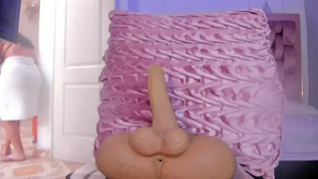 Snapshot of swt-booty chatting on 03/19/25, 08:22 swt-booty online show from 03/19/25, 08:22