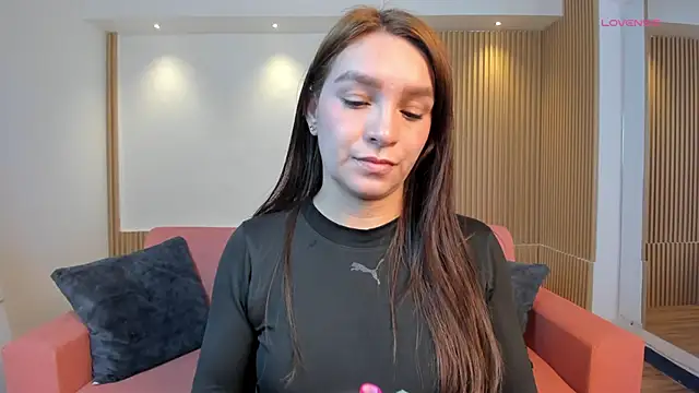 Snapshot of miataylorr1 chatting on 12/17/24, 12:00 miataylorr1 online show from 12/17/24, 12:00