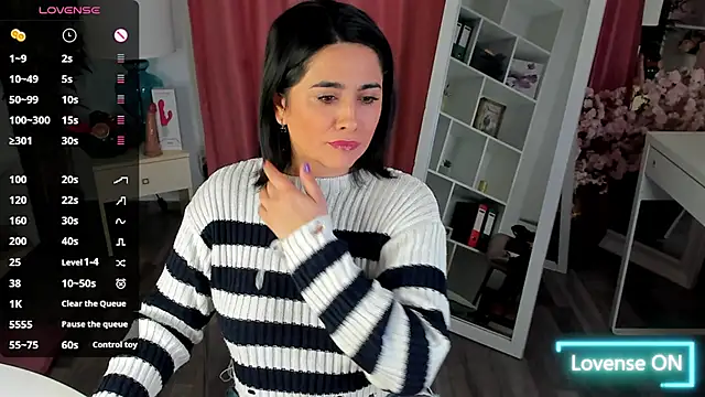 EmaBrownie online show from 10/02/25, 09:44