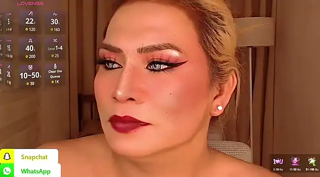 QUEEN GIAMOORE69 online show from 01/14/25, 06:34