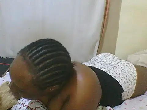 cute lavenda online show from 06/05/26, 06:52