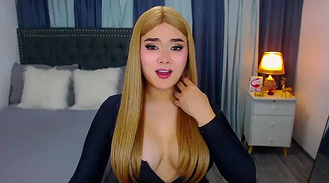 Snapshot of cyberanita chatting on 03/06/25, 02:40 cyberanita online show from 03/06/25, 02:40