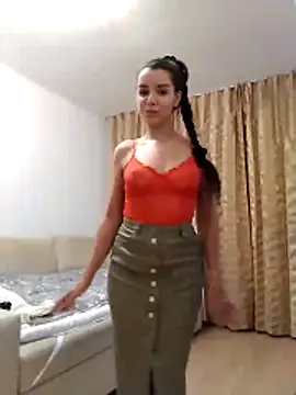 baby sweet girl  online show from 05/21/26, 08:16