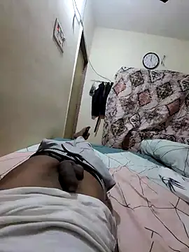 Snapshot of fuckboi690690 chatting on 12/05/24, 06:22 fuckboi690690 online show from 12/05/24, 06:22