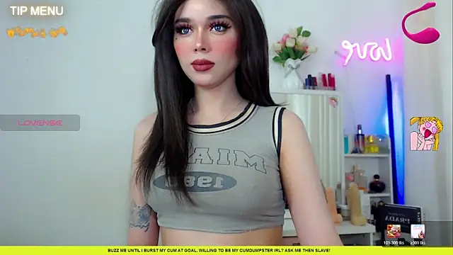 Snapshot of Salsallita chatting on 12/18/25, 03:51 Salsallita online show from 12/18/25, 03:51