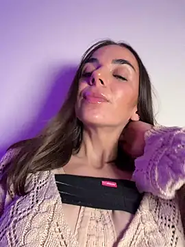 Bad Giorgia online show from 12/14/25, 09:14