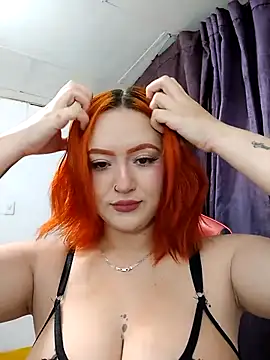 Snapshot of mia_anyeli chatting on 02/13/25, 02:52 mia anyeli online show from 02/13/25, 02:52