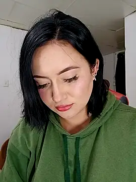 Snapshot of mia_anyeli chatting on 03/20/25, 02:10 mia anyeli online show from 03/20/25, 02:10