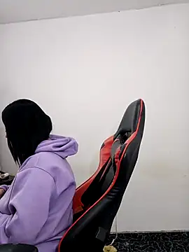 Snapshot of mia_anyeli chatting on 09/18/25, 08:44 mia anyeli online show from 09/18/25, 08:44