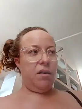 julimonroe online show from 02/19/25, 07:27