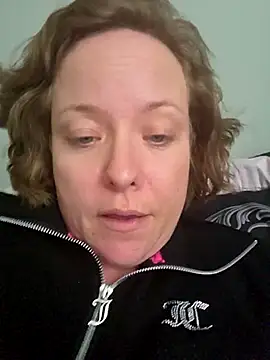 julimonroe online show from 04/30/26, 10:03