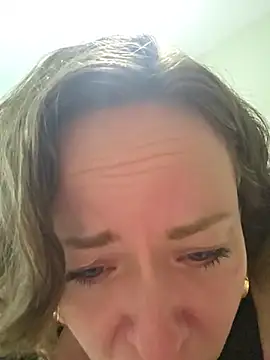 julimonroe online show from 05/22/26, 02:51