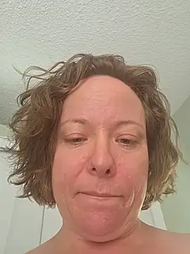julimonroe online show from 06/06/26, 03:50