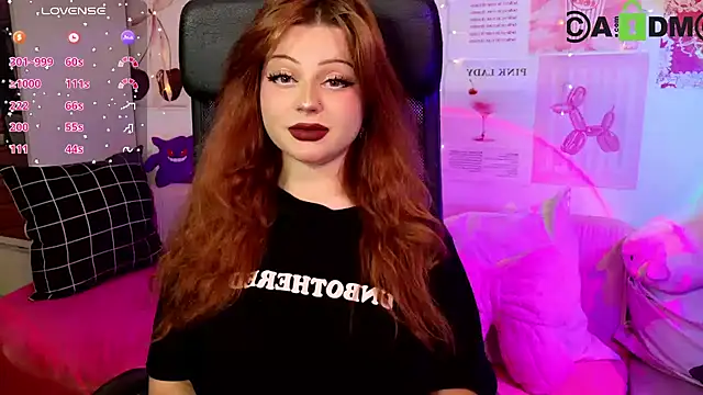 StellaMilla online show from 07/17/26, 11:31
