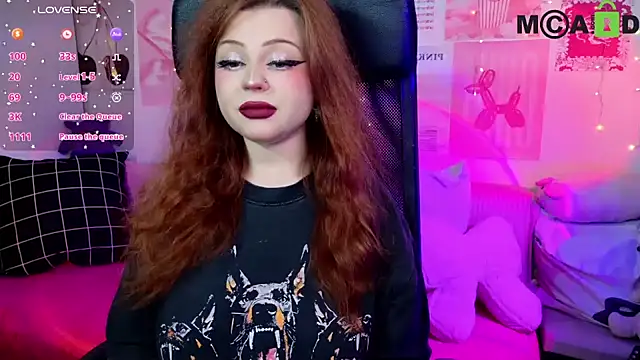 StellaMilla online show from 07/18/26, 11:30