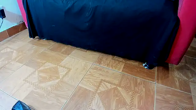 MissVioleta1 online show from 10/24/25, 07:27