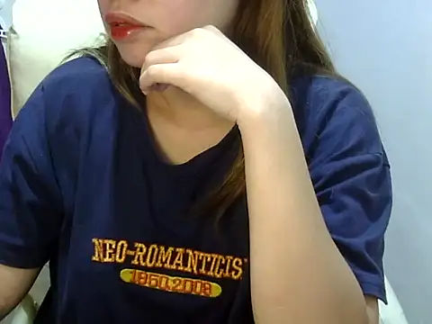 Snapshot of ___zurIII09_ chatting on 11/13/25, 09:52 zurIII09 online show from 11/13/25, 09:52