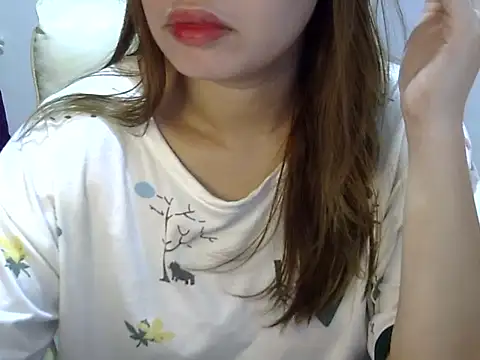 Snapshot of ___zurIII09_ chatting on 11/23/25, 12:43 zurIII09 online show from 11/23/25, 12:43