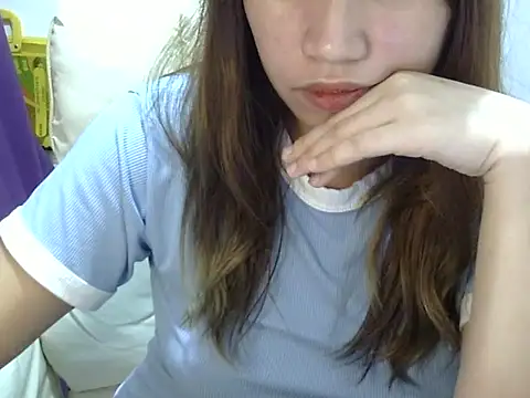 Snapshot of ___zurIII09_ chatting on 12/16/25, 01:49 zurIII09 online show from 12/16/25, 01:49