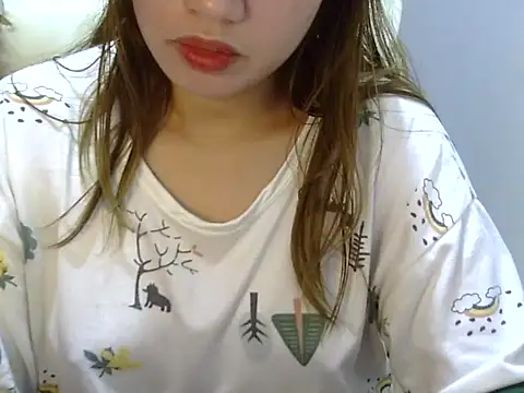 Snapshot of ___zurIII09_ chatting on 12/17/25, 08:09 zurIII09 online show from 12/17/25, 08:09