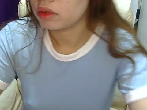    zurIII09  online show from 07/11/26, 02:03