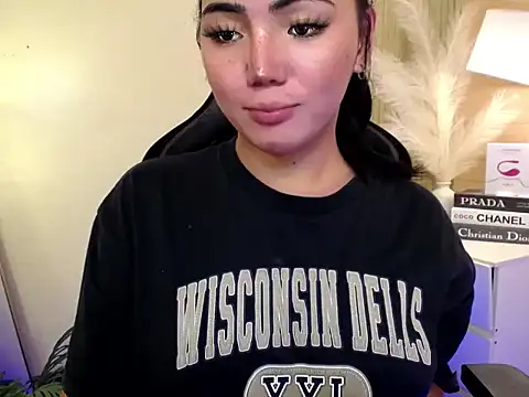 Martha pookerxxx online show from 12/23/24, 12:57