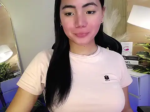 Snapshot of Martha_pookerxxx chatting on 02/04/25, 07:55 Martha pookerxxx online show from 02/04/25, 07:55