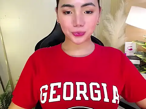 Snapshot of Martha_pookerxxx chatting on 02/24/25, 01:13 Martha pookerxxx online show from 02/24/25, 01:13