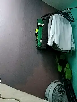 Snapshot of Noctucrasy247 chatting on 12/21/24, 09:12 Noctucrasy247 online show from 12/21/24, 09:12