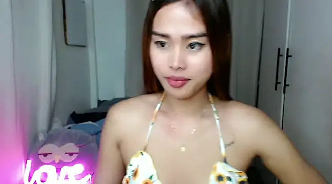 Snapshot of princessjadexx chatting on 12/22/24, 02:06 princessjadexx online show from 12/22/24, 02:06