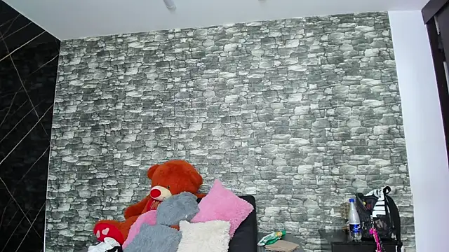 HeidyWillss online show from 09/08/25, 07:57