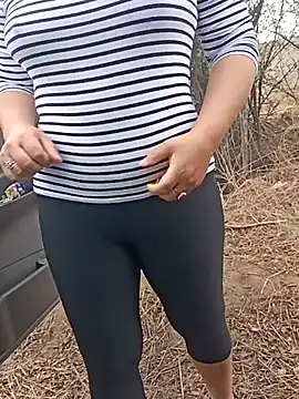 Snapshot of Saysomething3 chatting on 09/17/25, 08:05 Saysomething3 online show from 09/17/25, 08:05