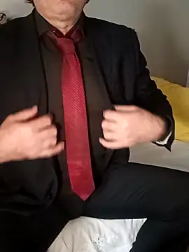 Snapshot of Saysomething3 chatting on 10/16/25, 07:31 Saysomething3 online show from 10/16/25, 07:31