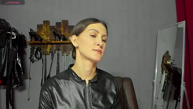 Mistress Pamela online show from 12/04/24, 07:06