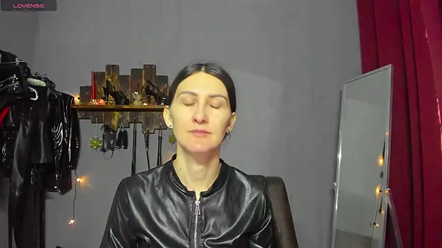 Mistress Pamela online show from 12/15/24, 05:34