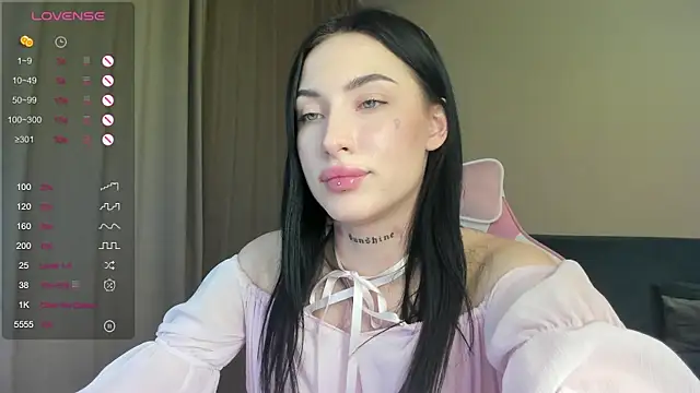 JenniferQueen11 online show from 12/19/24, 11:46