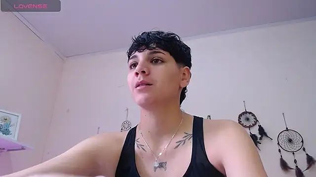 bad giirl  online show from 12/14/24, 04:42